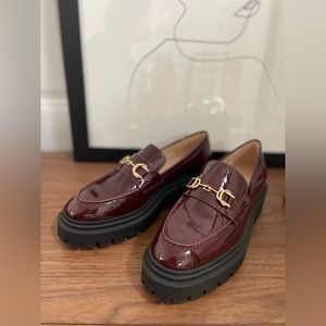 Stuart Weitzman Burgundy Patent Leather 38 (7.5)